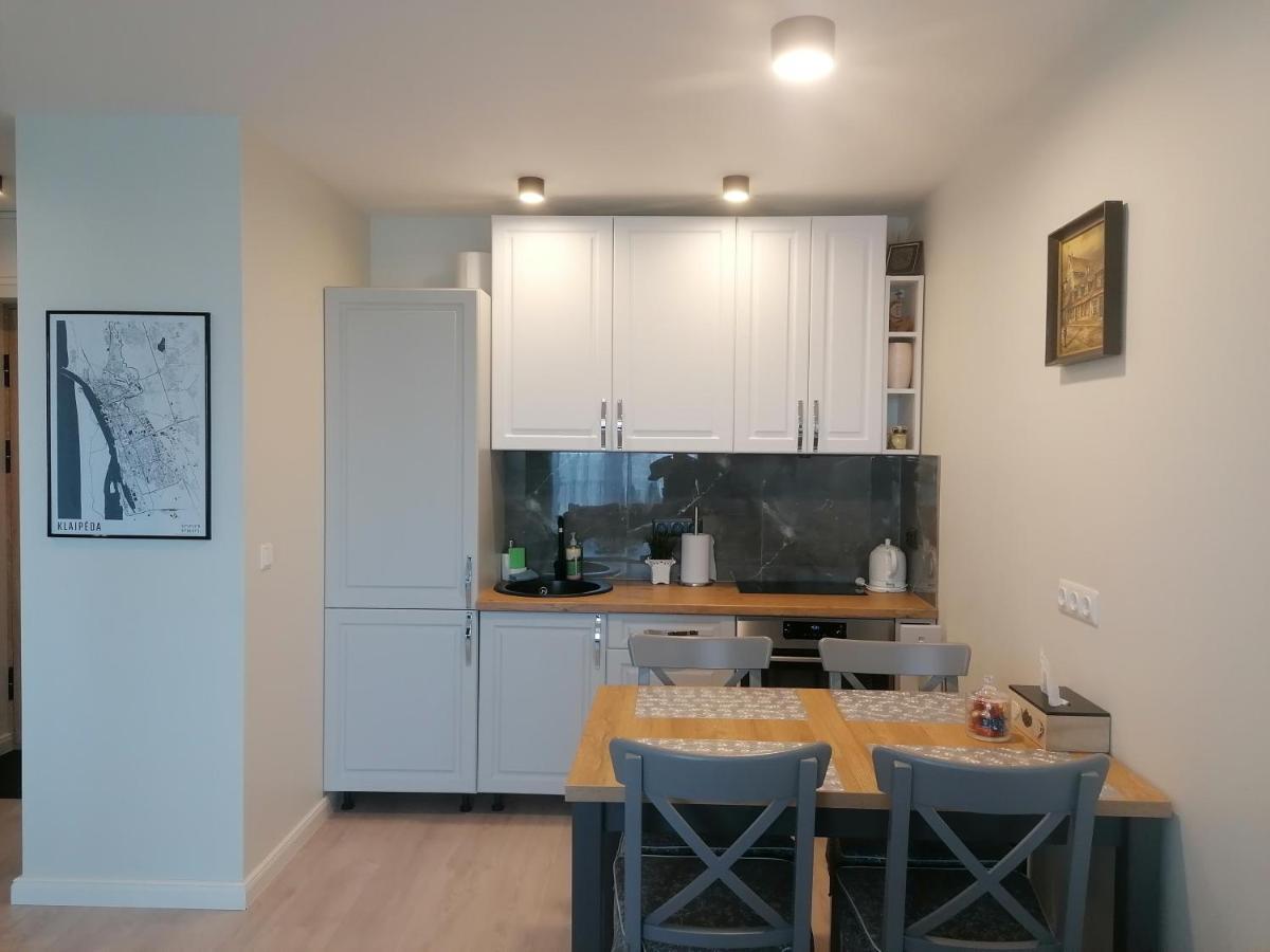 Romos Apartamentai Klaipedoje ไคลเพดา ภายนอก รูปภาพ